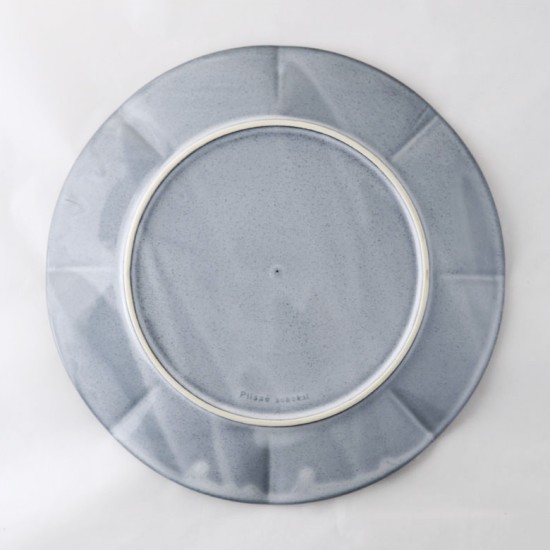 Plisse 11" plate dark gray